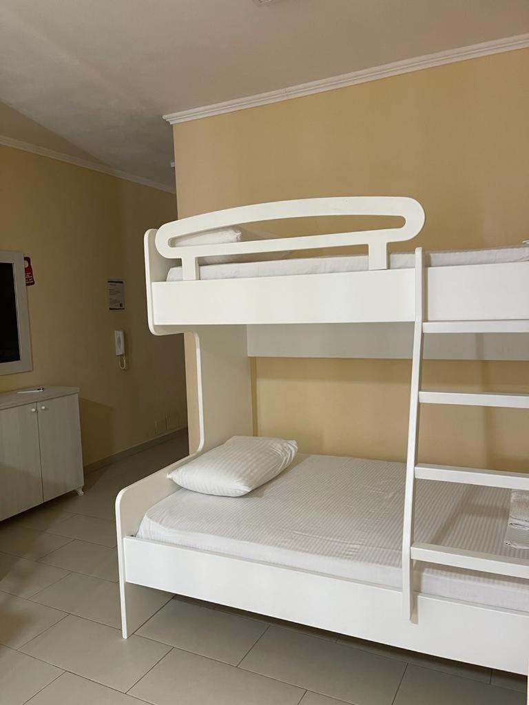 Hotel Adria Shëngjin Eksteriør bilde