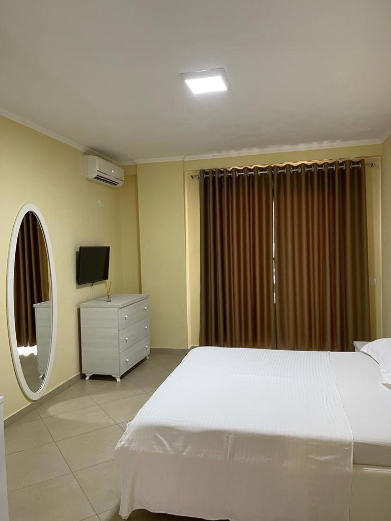 Hotel Adria Shëngjin Eksteriør bilde