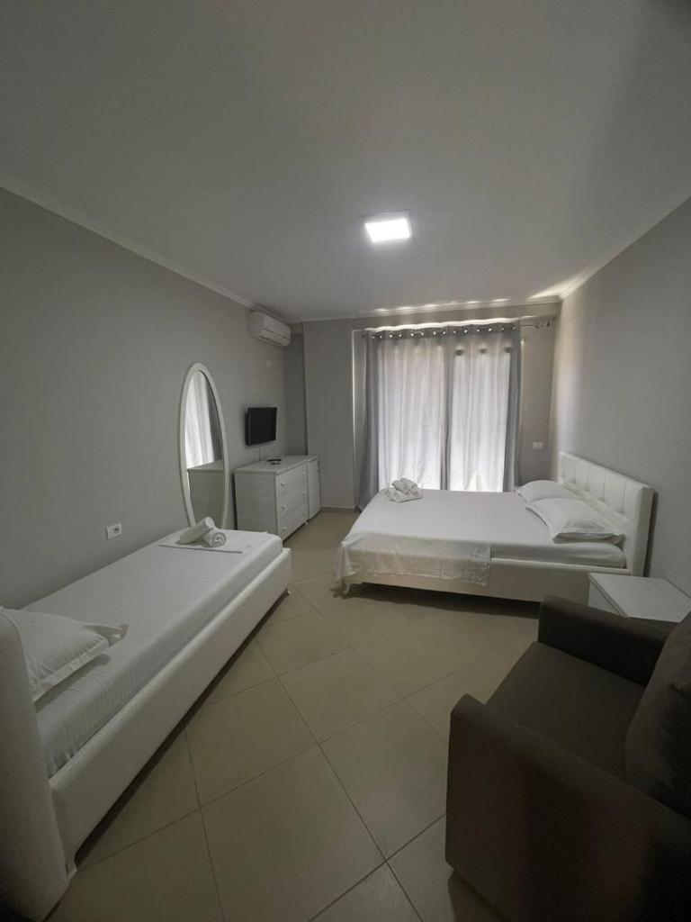 Hotel Adria Shëngjin Eksteriør bilde